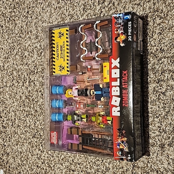 Roblox Zombie Attack - Picture 1 of 5
